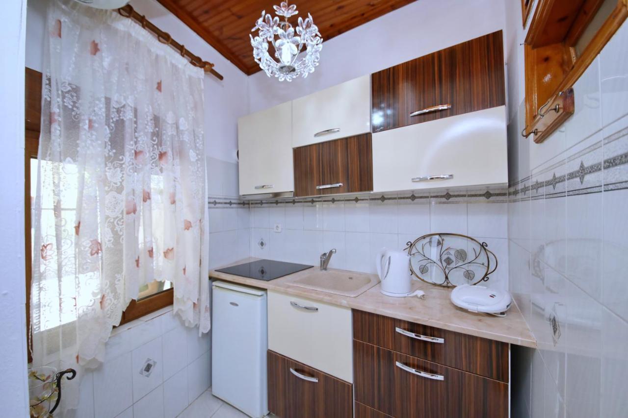 Vasia'S Small Villa Skopelos stad Exteriör bild